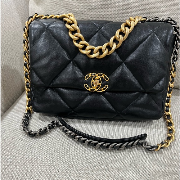 Chanel 19 goat large - Picture 7 of 7